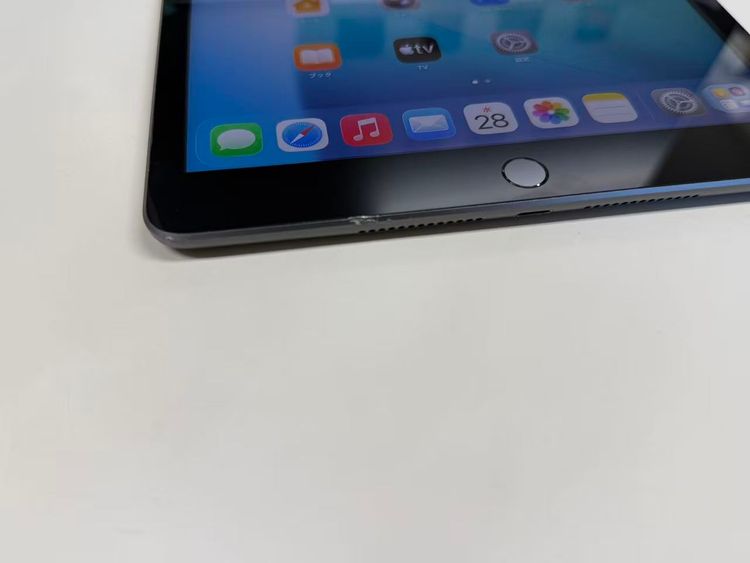 ����88�� SIM�ե꡼ iPad ��8���� 32GB ���ڡ������쥤