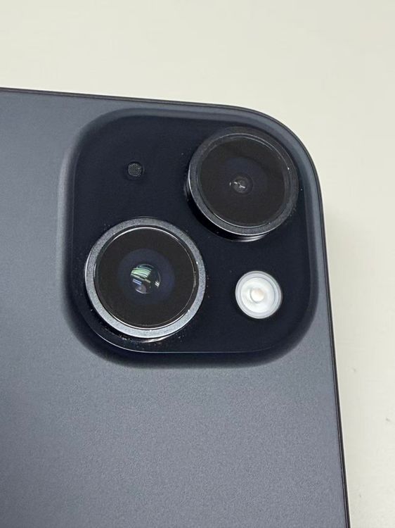 �ڥ�Х���BOX�۶����� ����87%SIM�ե꡼ iPhone15 256GB �֥�å�