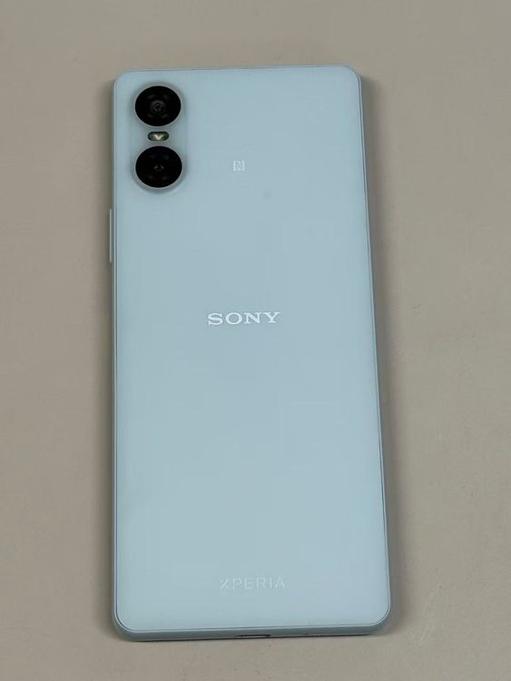 �ڥ�Х���BOX����������94% SIM�ե꡼Xperia 10 VI  SOG14 128GB