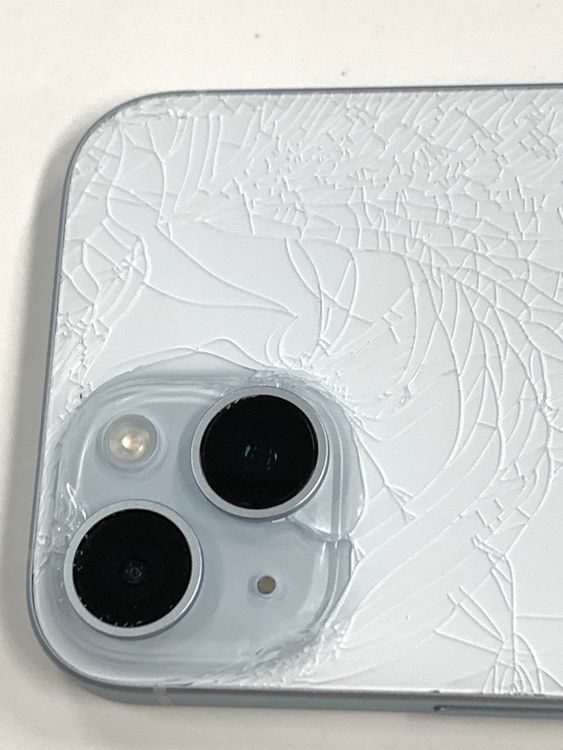 ڥХBOX100%SIMե꡼ iPhone15 128GB ֥롼