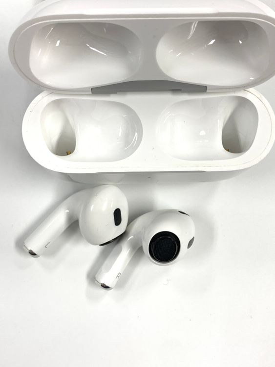 �ڥ�Х���BOX��AirPods Pro ��2���� MagSafe���ť�����(USB-C)