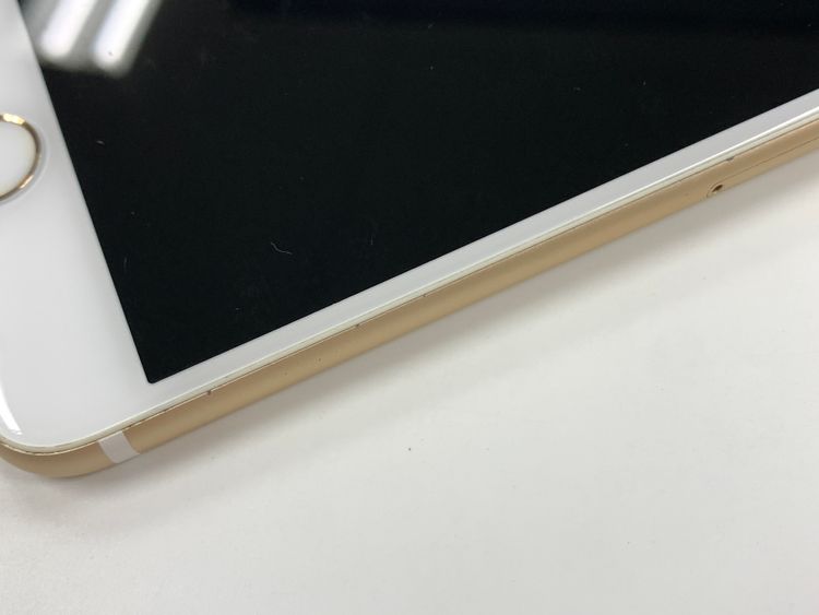 �ڥ�Х���BOX������ ����83%SIM�ե꡼ iPhone7  32GB �������