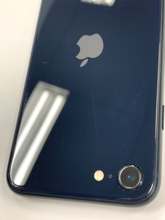 �ڥ�Х���BOX��  ����100%SIM�ե꡼iPhone SE(�裳����) 64GB���ߥåȥʥ���