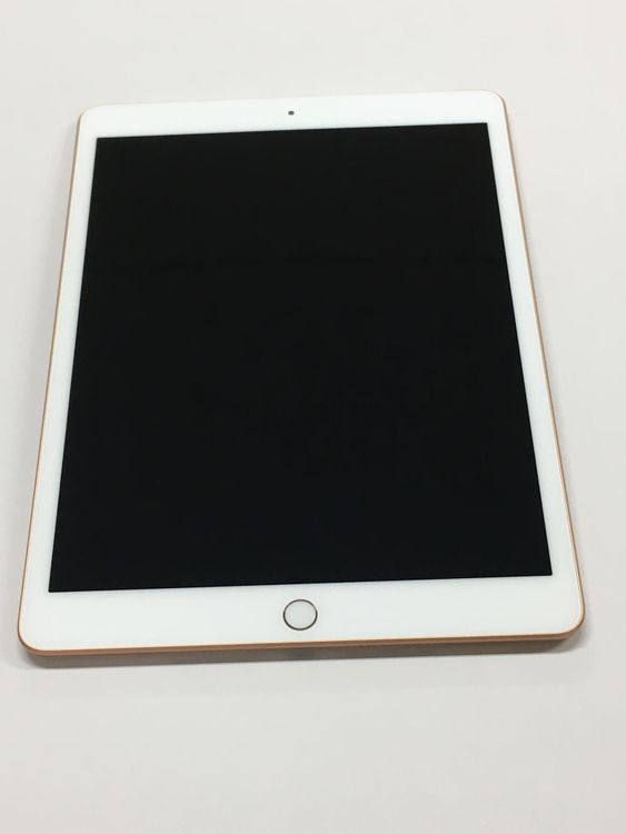 �ڥ�Х���BOX������ ����100�� SIM�ե꡼ Apple iPad ��7���� 32GB