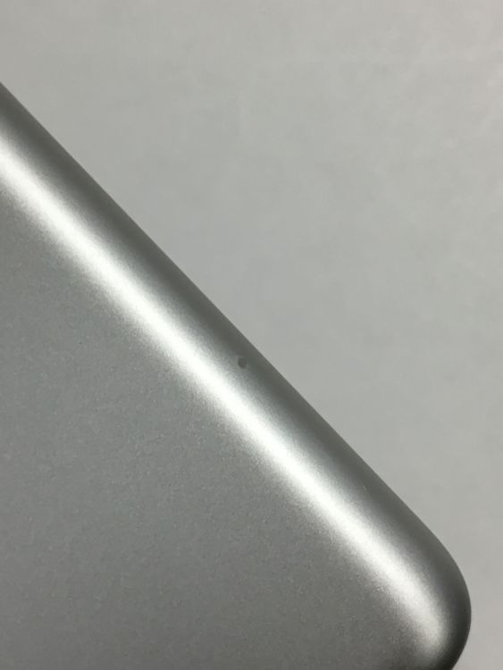 ��ư��ġ�����Ķ���ʡ�SIM�ե꡼ Apple iPad ��6���� 128GB ����С�