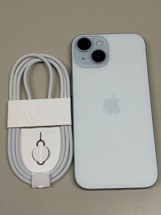 �ڥ�Х���BOX�۶����� ����100%SIM�ե꡼ iPhone15 128GB �֥롼