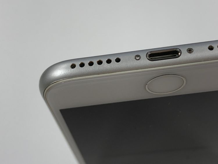 ڥХBOXSIMե꡼ iPhone8 64GB Silver