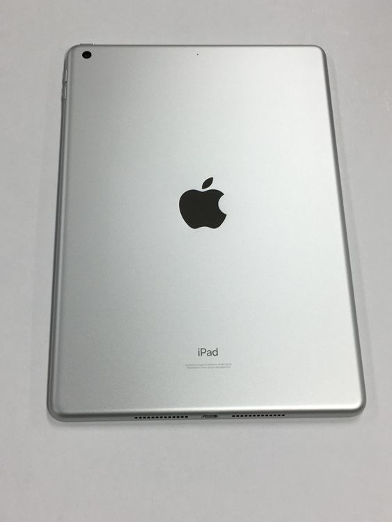 �ڥ�Х���BOX��Ķ���� Apple iPad ��8���� 32GB WiFi��ǥ� ����С�