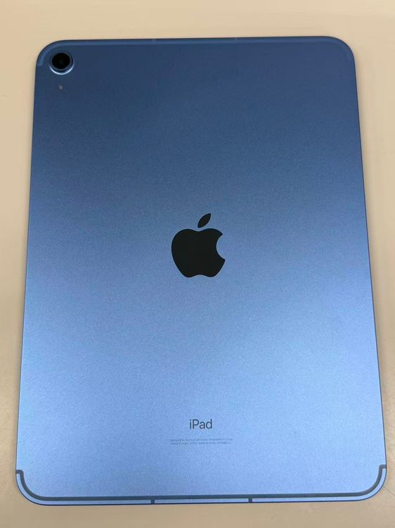 ���� ����95�� SIM�ե꡼ iPad(��10����)  64GB �֥롼