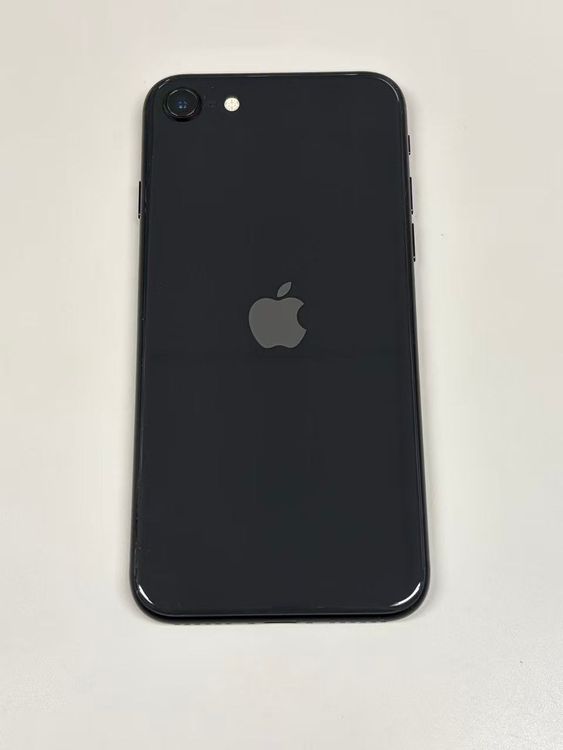 �ڥ�Х���BOX�۶����� ����100%SIM�ե꡼ iPhone SE(��2����) 64GB