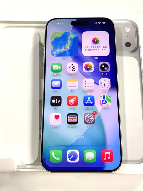 �ڥ�Х���BOX�ۿ���Ʊ�� ����100%SIM�ե꡼ iPhone17 Pro Max 512GB