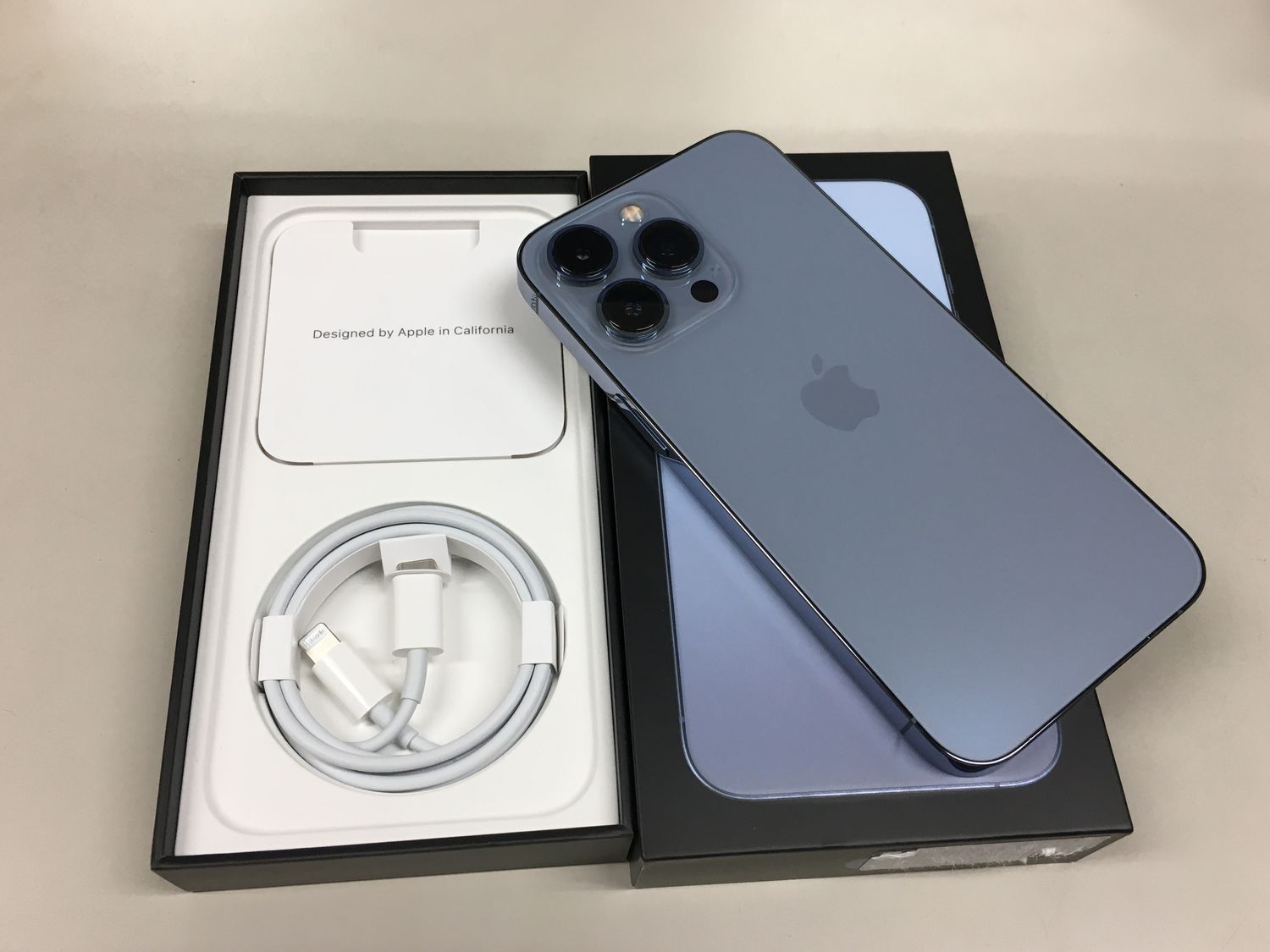 ムスビー｜【モバイルBOX】美品 電池87%SIMフリー iPhone13 Pro 256GB 