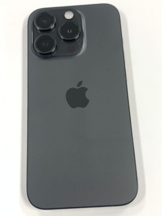 ���� ����88%SIM�ե꡼ iPhone15 Pro 128GB �֥�å������˥���