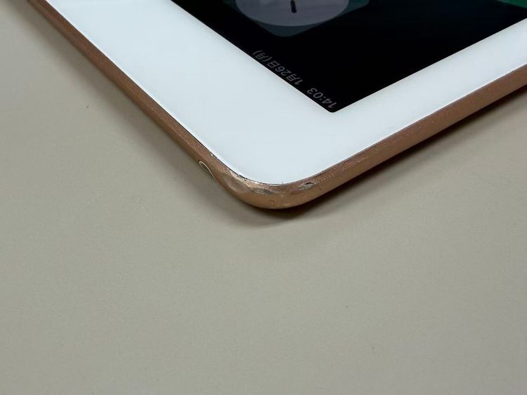 ����69�� iPad (��6����)  32GB ������ɡ�WIFI��