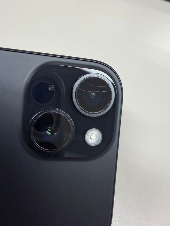�ڥ�Х���BOX������ ����94%SIM�ե꡼ iPhone15 128GB �֥�å�