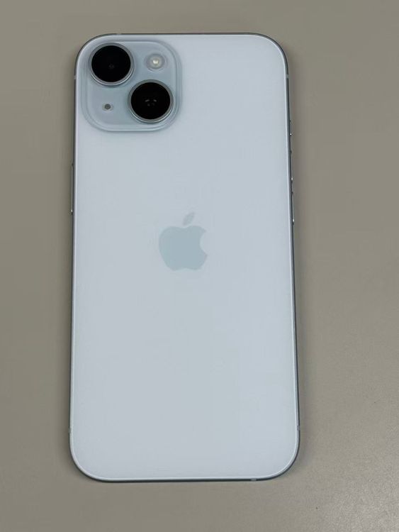 �ڥ�Х���BOX�۶����� ����100%SIM�ե꡼ iPhone15 128GB �֥롼