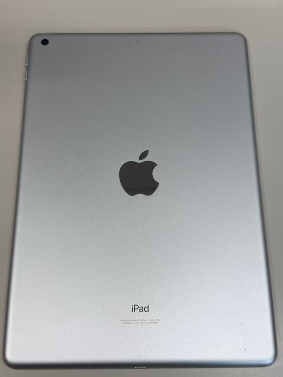 ����94��Apple iPad ��9���� Wi-Fi 64GB Silver
