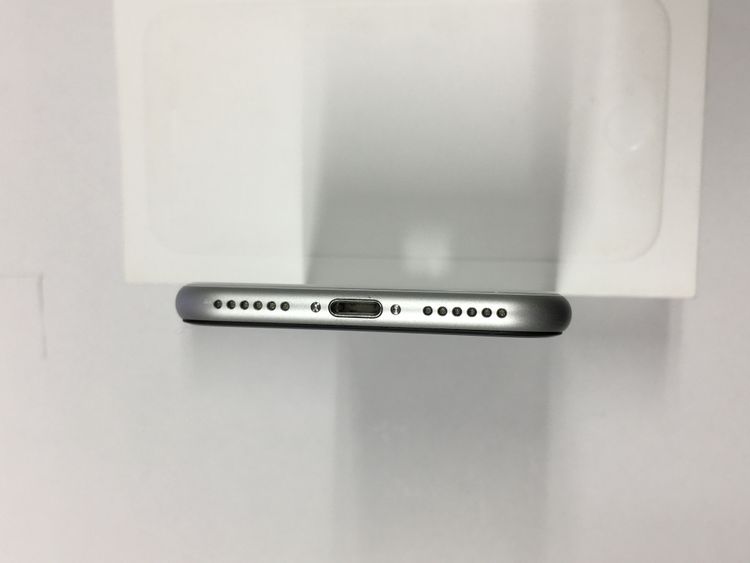 ��ư��ġ�����100��۳������� SIM�ե꡼ iPhone SE ��2���� 64GB