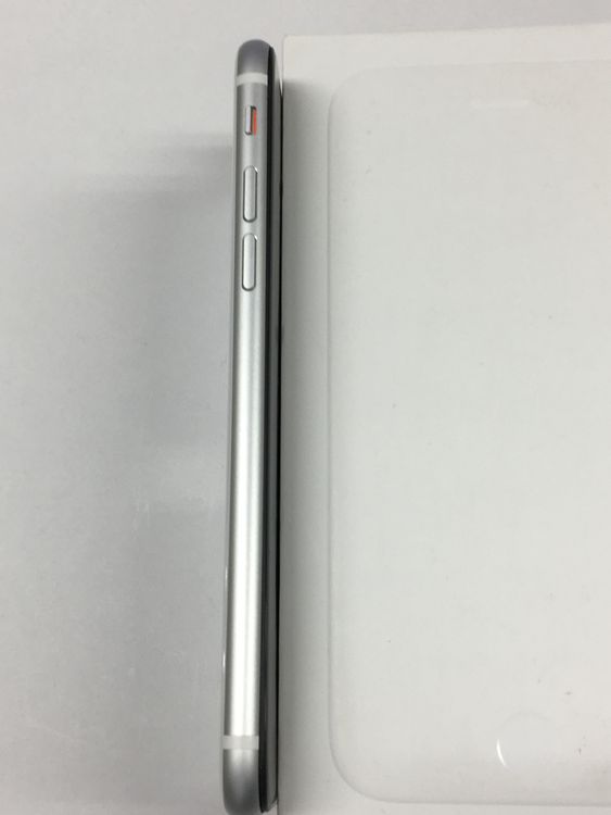 ��ư������ ����100������� Apple iPhone SE����2�����64GB SIM�ե꡼