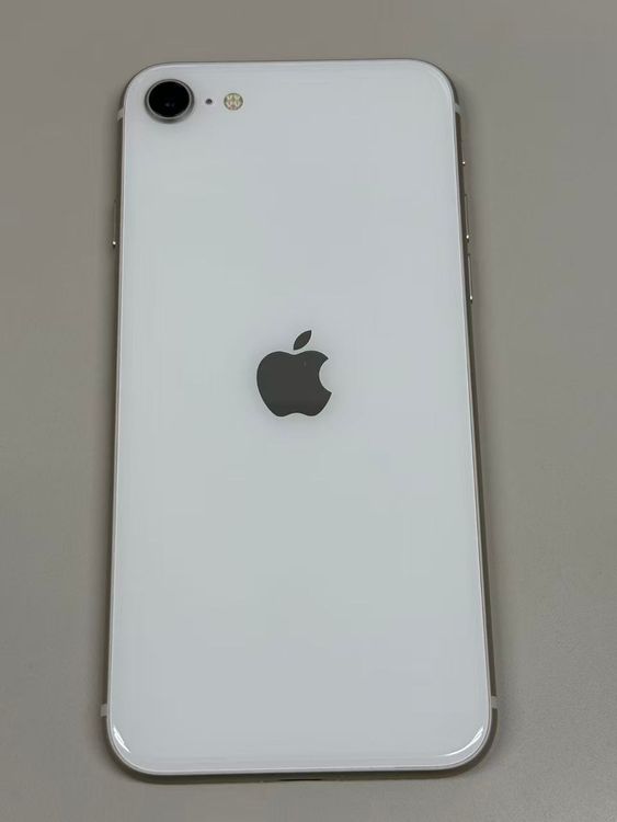 �ڥ�Х���BOX�� ����Ʊ���� ����100%SIM�ե꡼ iPhone SE(��3����) 64GB