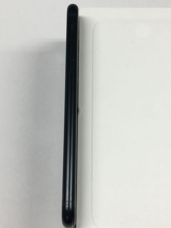 �ڥ�Х���BOX��iPhone SE3 ��3���� 64GB SIM�ե꡼ �ߥåɥʥ���