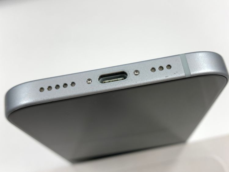 �ڥ�Х���BOX�� ����84%SIM�ե꡼ iPhone15 128GB �֥롼