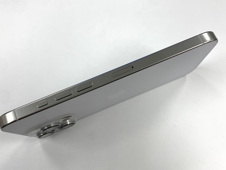 �ڥ�Х���BOX������ ����93%SIM�ե꡼ iPhone16 Pro Max 256GB