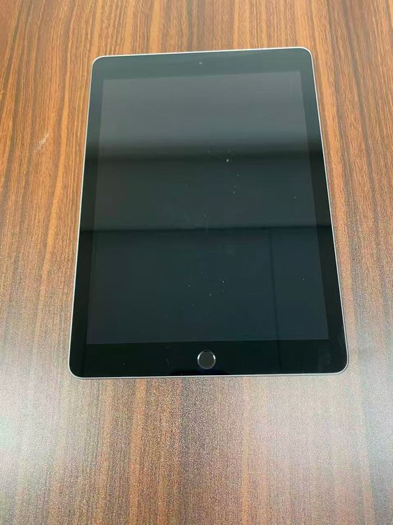 Apple iPad ��6���� Wi-Fi��128GB Space gray