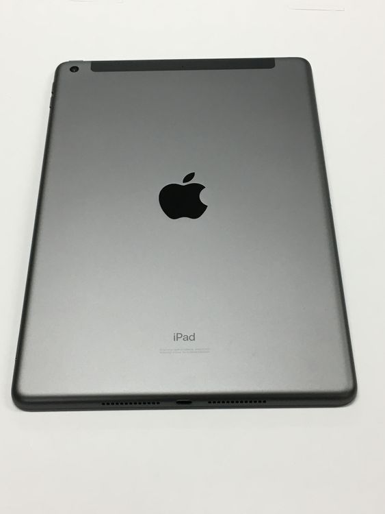 �ڥ�Х���BOX������ ����76�� SIM�ե꡼ Apple iPad ��8���� 32GB