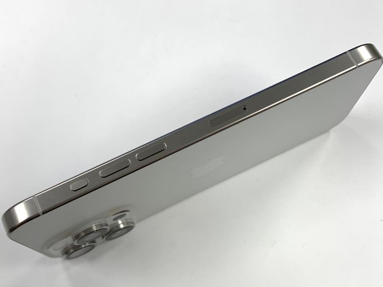 �ڥ�Х���BOX�ۿ���Ʊ�� ����96��SIM�ե꡼ iPhone15 Pro Max 256GB