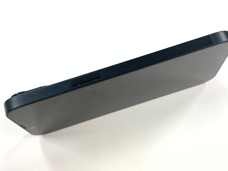 ����86%SIM�ե꡼ iPhone14  256GB �ߥåȥʥ���