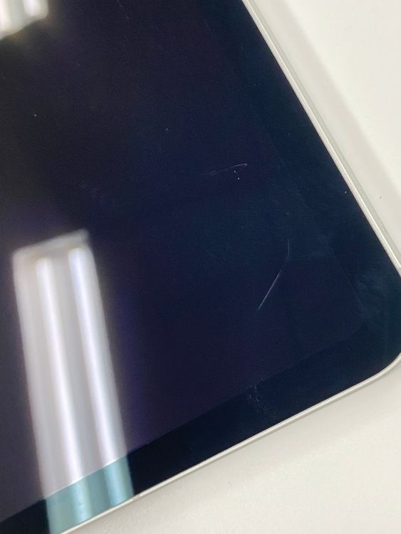 ڥХBOXSIMե꡼ iPad Pro 11裲) 128GB Cell