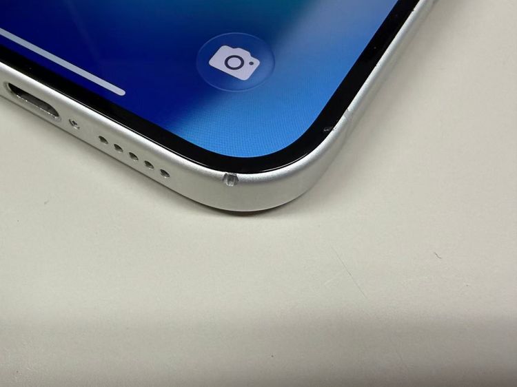 ����92%SIM�ե꡼ iPhone16 128GB �ۥ磻��