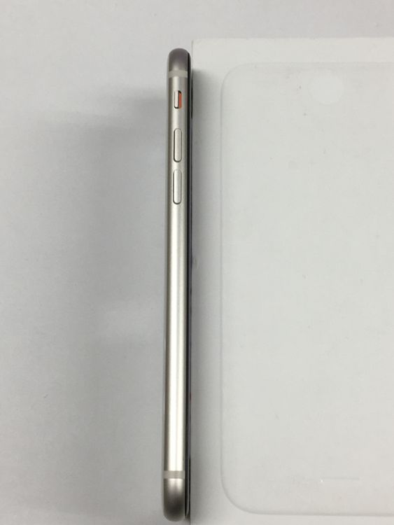 �ڥ�Х���BOX������ ����100�� SIM�ե꡼ iPhone SE����3�����64GB