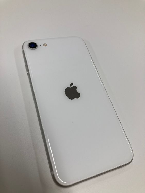 ����Ʊ���� ����85% SIM�ե꡼ iPhoneSE(�裲����) 64GB  �ۥ磻��