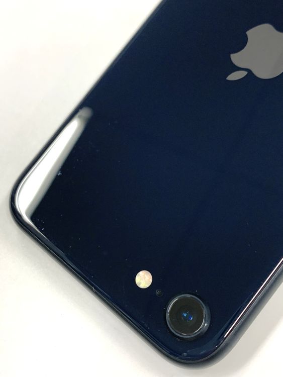 �ڥ�Х���BOX��  ����100%SIM�ե꡼iPhone SE(�裳����) 64GB���ߥåȥʥ���