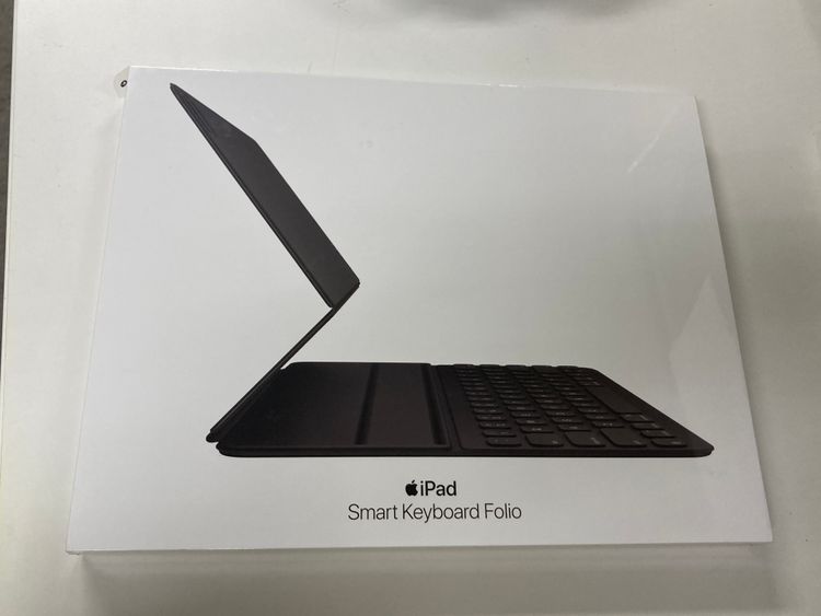 Smart Keyboard Folio  iPad Pro 12.9 (4.5.6)