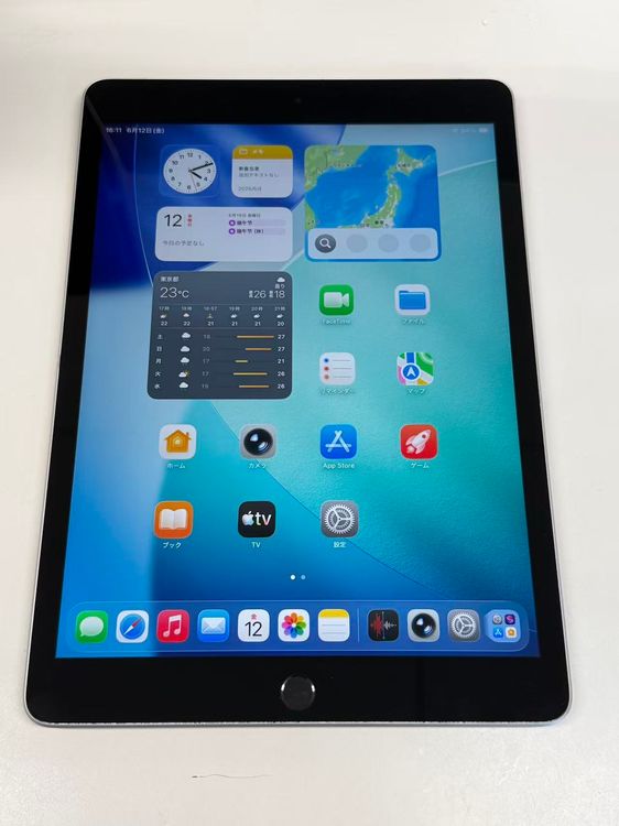 ���ʡ�����84% SIM�ե꡼ iPad (��9����) 64GB ����С�