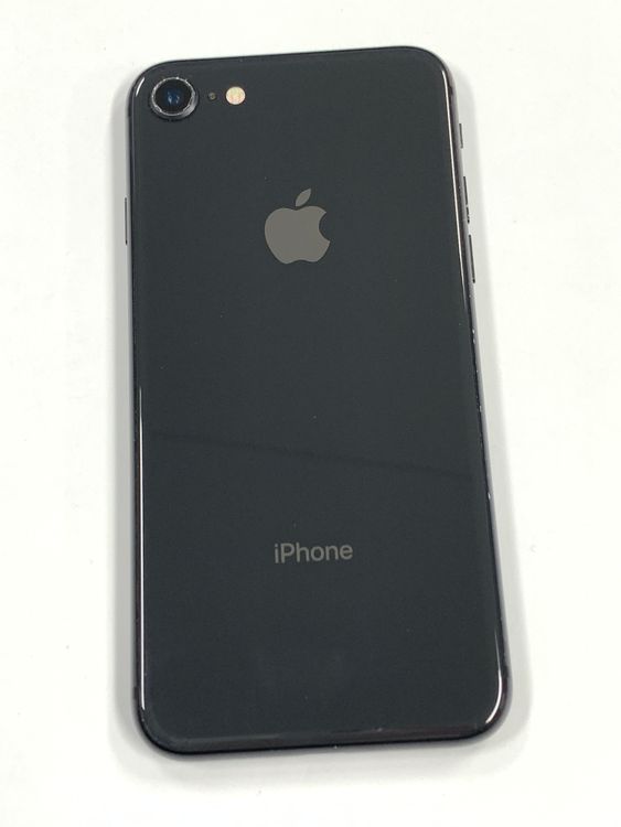 ����75% SIM�ե꡼ iPhone8 64GB SpaceGray