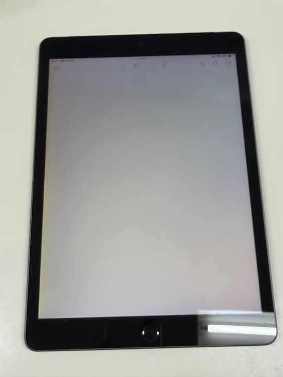 ����87% SIM�ե꡼iPad (��7����) 32GB ���ڡ�������