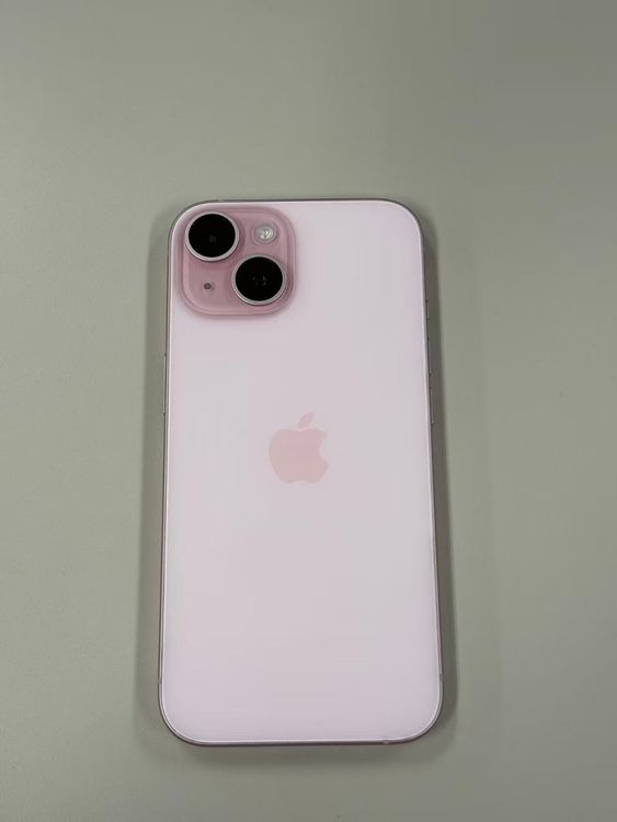 �ڥ�Х���BOX�۶����� ����91%SIM�ե꡼ iPhone15 128GB �ԥ�