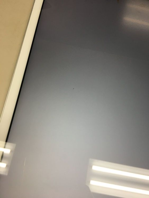 �ڥ�Х���BOX������ ����80�� Apple iPad ��8���� Wi-Fi 128GB ����С�