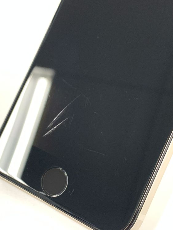 �ڥ�Х���BOX�� ����85%SIM�ե꡼iPhone SE(�裳����) 64GB���������饤��
