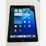 ������ ����100�� SIM�ե꡼ iPad ��9���� 64GB ����С�