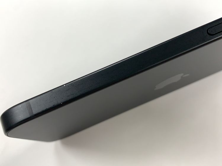 �ڥ�Х���BOX�� ����83%SIM�ե꡼ iPhone15 128GB �֥�å�