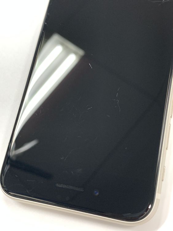 �ڥ�Х���BOX�� ����89%SIM�ե꡼iPhone SE(�裳����) 256GB���������饤��