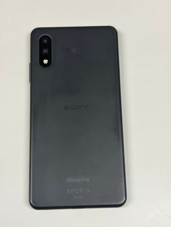 �ڥ�Х���BOX�� SIM���å������ docomo Xperia SO-41B �֥�å�