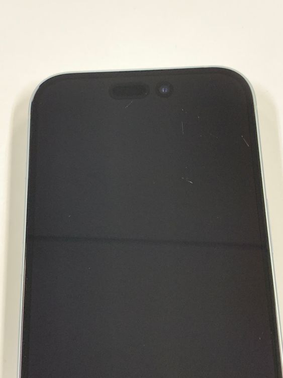 �ڥ�Х���BOX�� ����86%SIM�ե꡼ iPhone15 128GB �֥롼