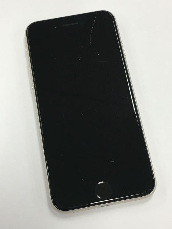 �ڥ�Х���BOX������84�� iPhone SE3 ��3���� 64GB SIM�ե꡼ �������饤��