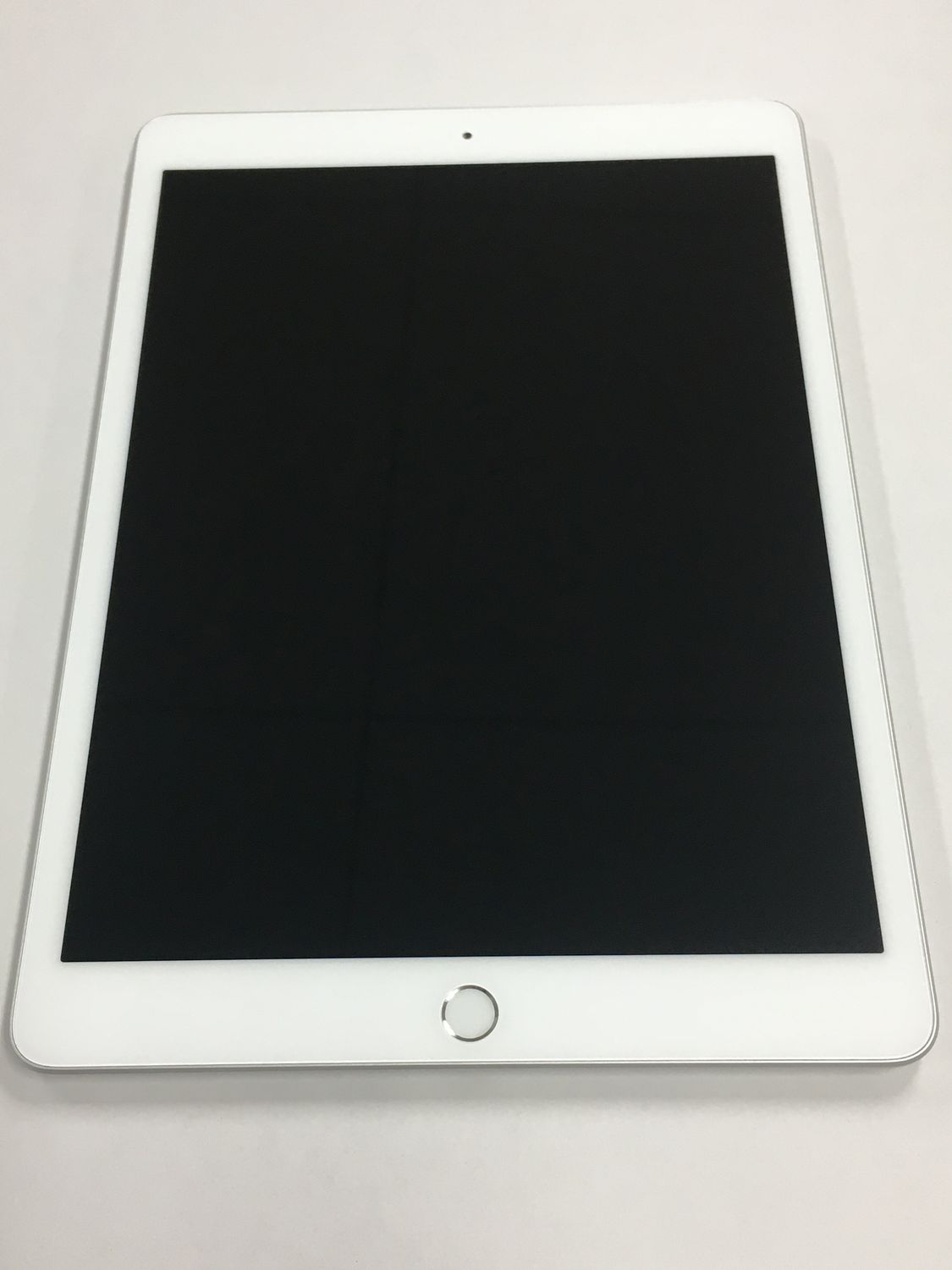 ムスビー｜【モバイルBOX】超美品 電池87% Apple iPad 第8世代 32GB